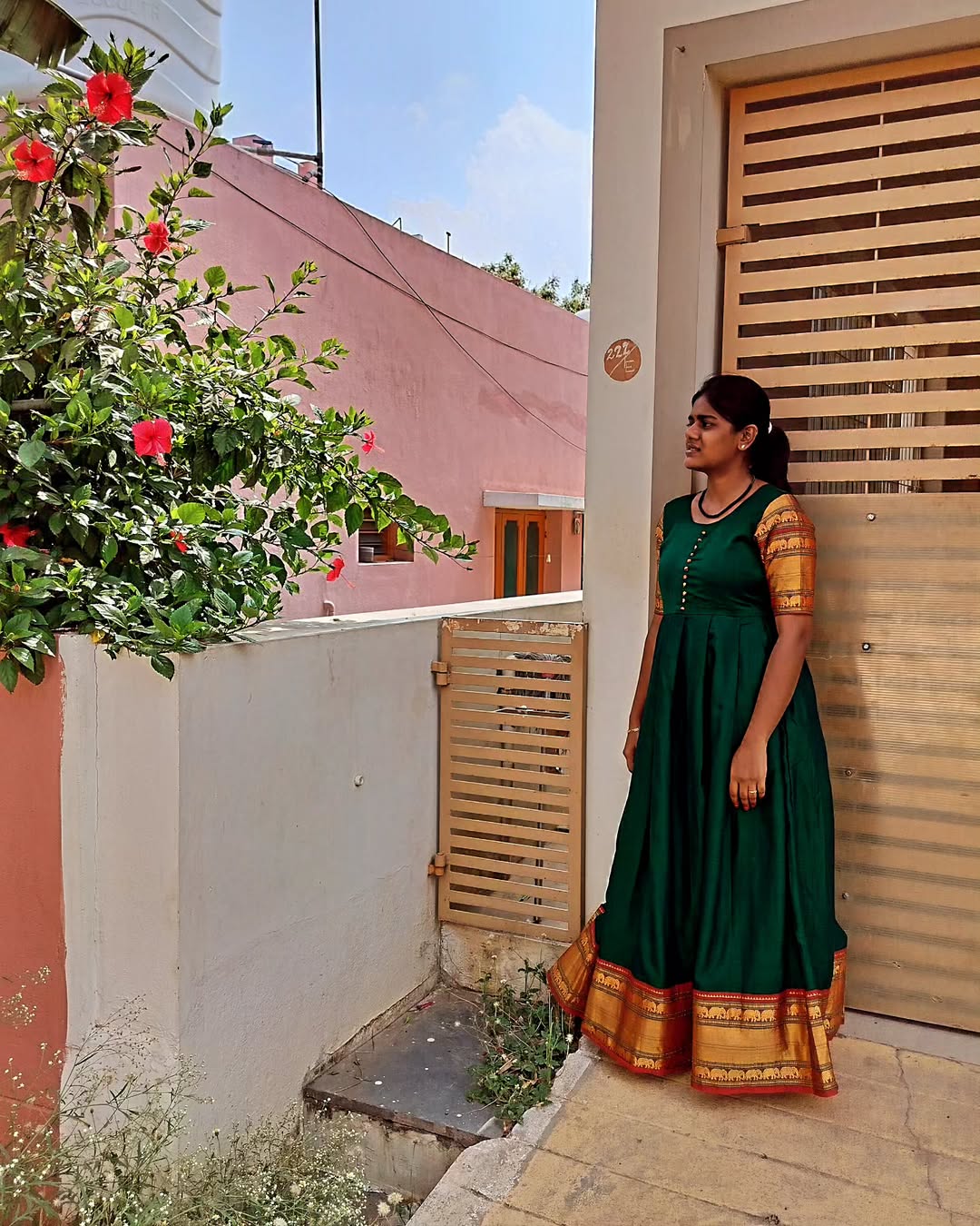 Lavanika - Narayanapet Full-Length Ethnic Maxi – Pure Elegance in Cotton (Small Border)