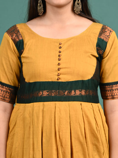 Kalyani Cotton Maxi Plated Gown with Shawl