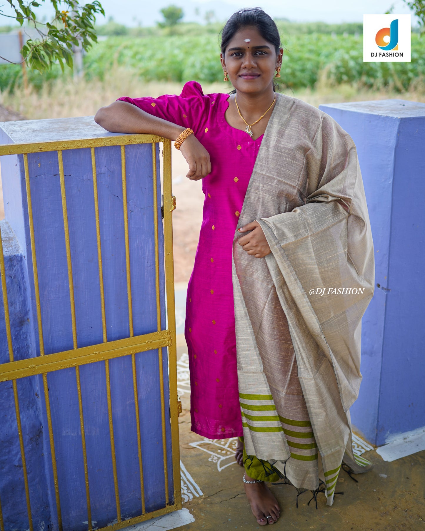 Trendy Raw Silk 3-Piece Kurthi Set with Dupatta (Rose)