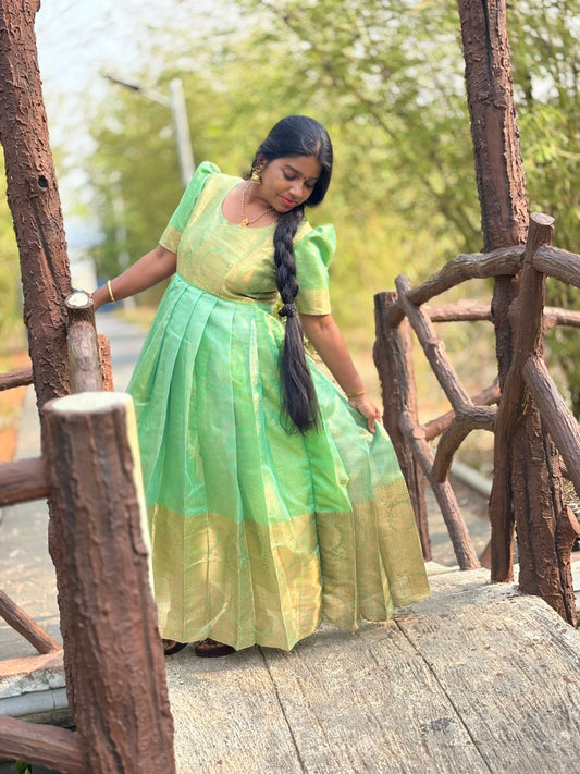Tissue Full Length Gown