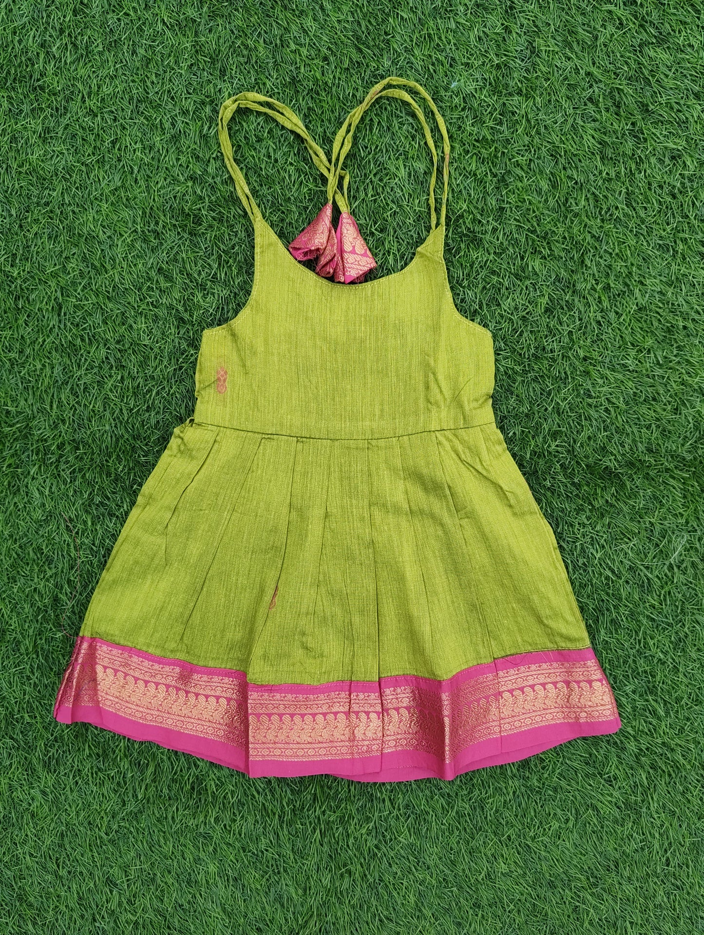Kalyani Cotton Infants Tie-Up Strap Dress – Parrot Green & Pink Combo