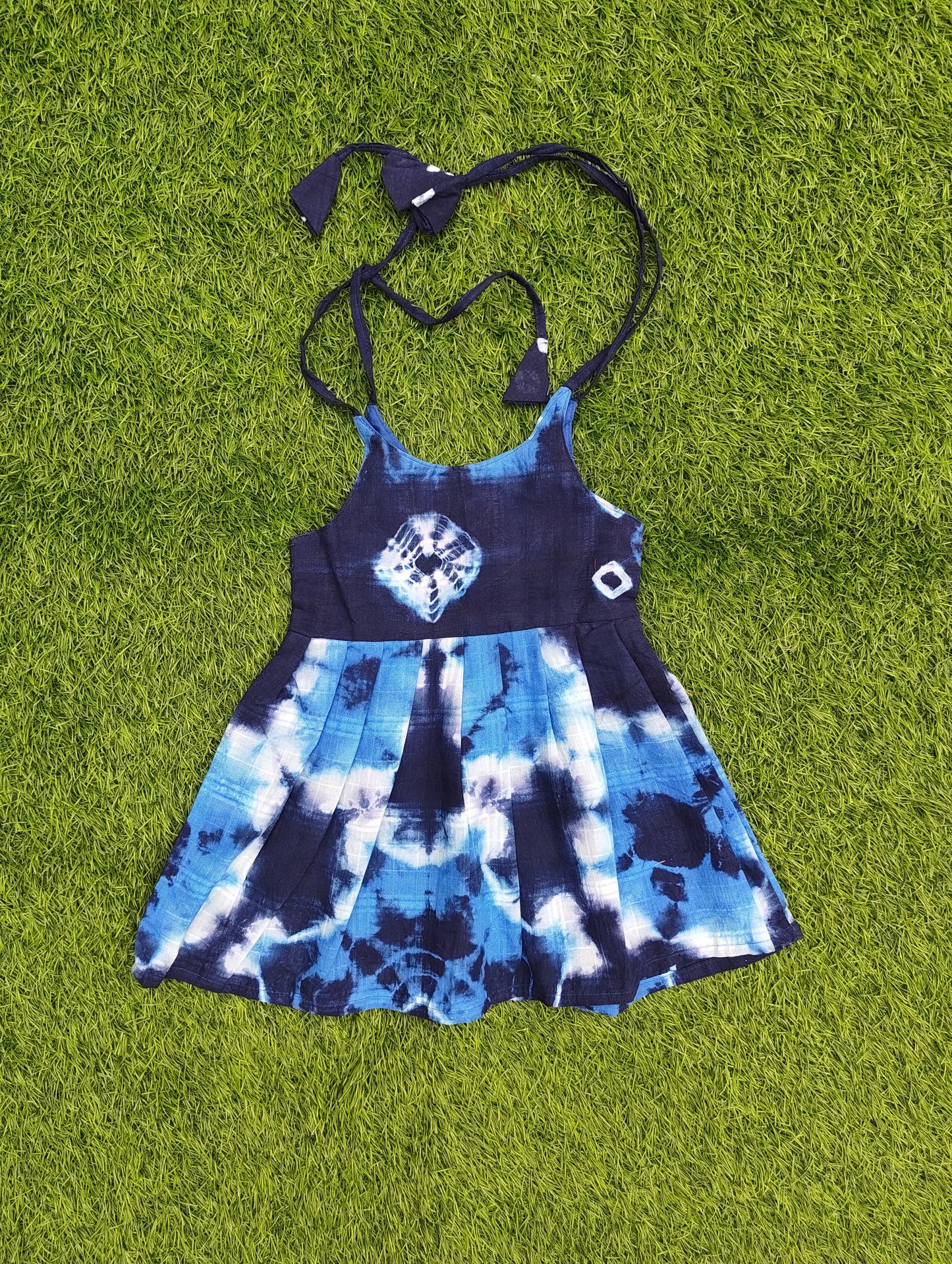 Batik Print Sungudi Gown – Tie-Up Frock for Infants